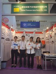 Hubei Tonnano Auto Parts Co., Ltd. productielijn van de fabrikant