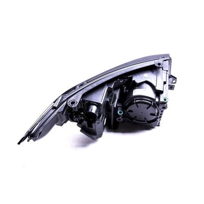 LR048049 koplamp