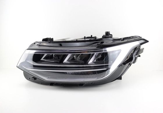 5NL941035A koplamp voor