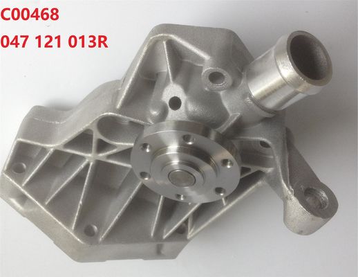 047121013R Motoronderdelen Waterpomp